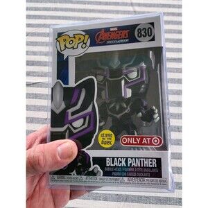 FUNKO POP!  BLACK PANTHER #830 GLOWS IN DARK TARGET EXCLUSIVE GITD W/ PROTECTOR!
